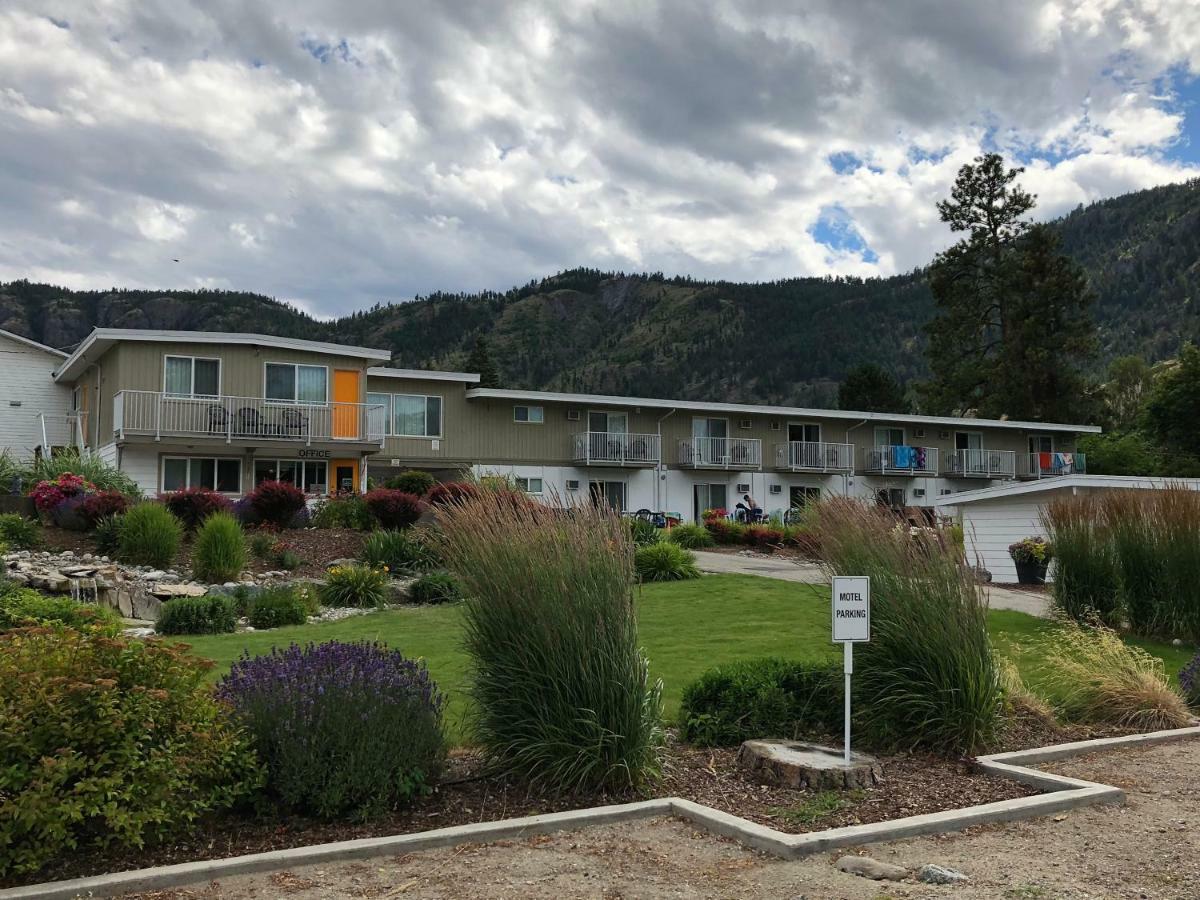 Okanagan Falls Holiday Beach Resort Motel المظهر الخارجي الصورة